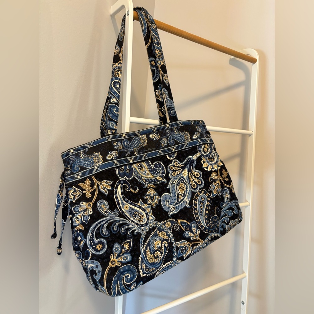 Vera Bradley Black and Gold Paisley 3 Piece Set - Picture 7 of 16